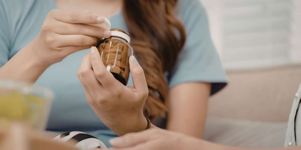 compléments pour cheveux peau ongles
